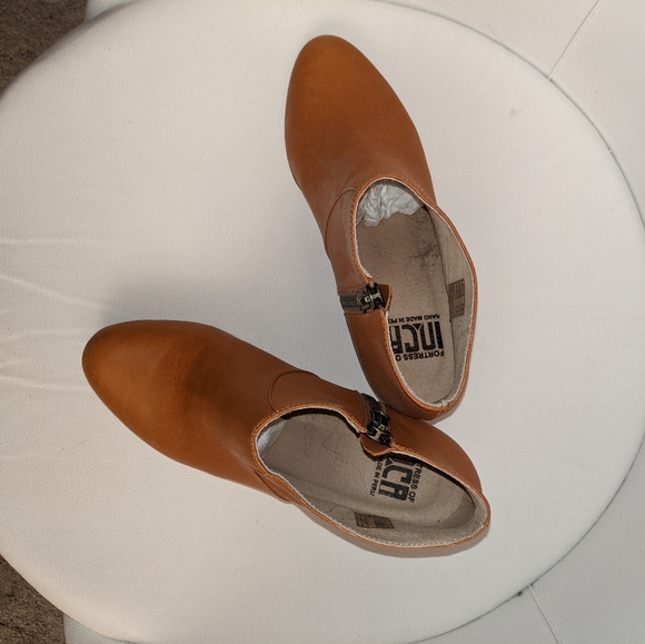 Fortress of Inca Adriana Coco - Picture 2 of 4